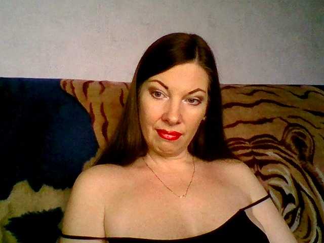 Fotos jannina show chest 50 current, look at the camera for 20, mutual subscription 5 current