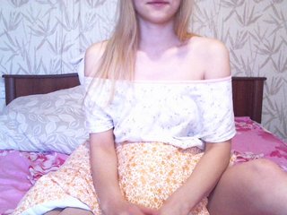 Fotos -Mabel- Hi! im Nastya from Russia)play with me YOU can in prvt chat. Welcome) take off all 400tk .Have a good time :>