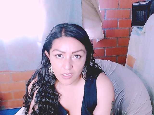 Fotos Pepiitaa-Pexx you want to talk to me #mature #hairy#latina #squirt#smalltits#deepthroat#chubby#bigpussylips#curvy